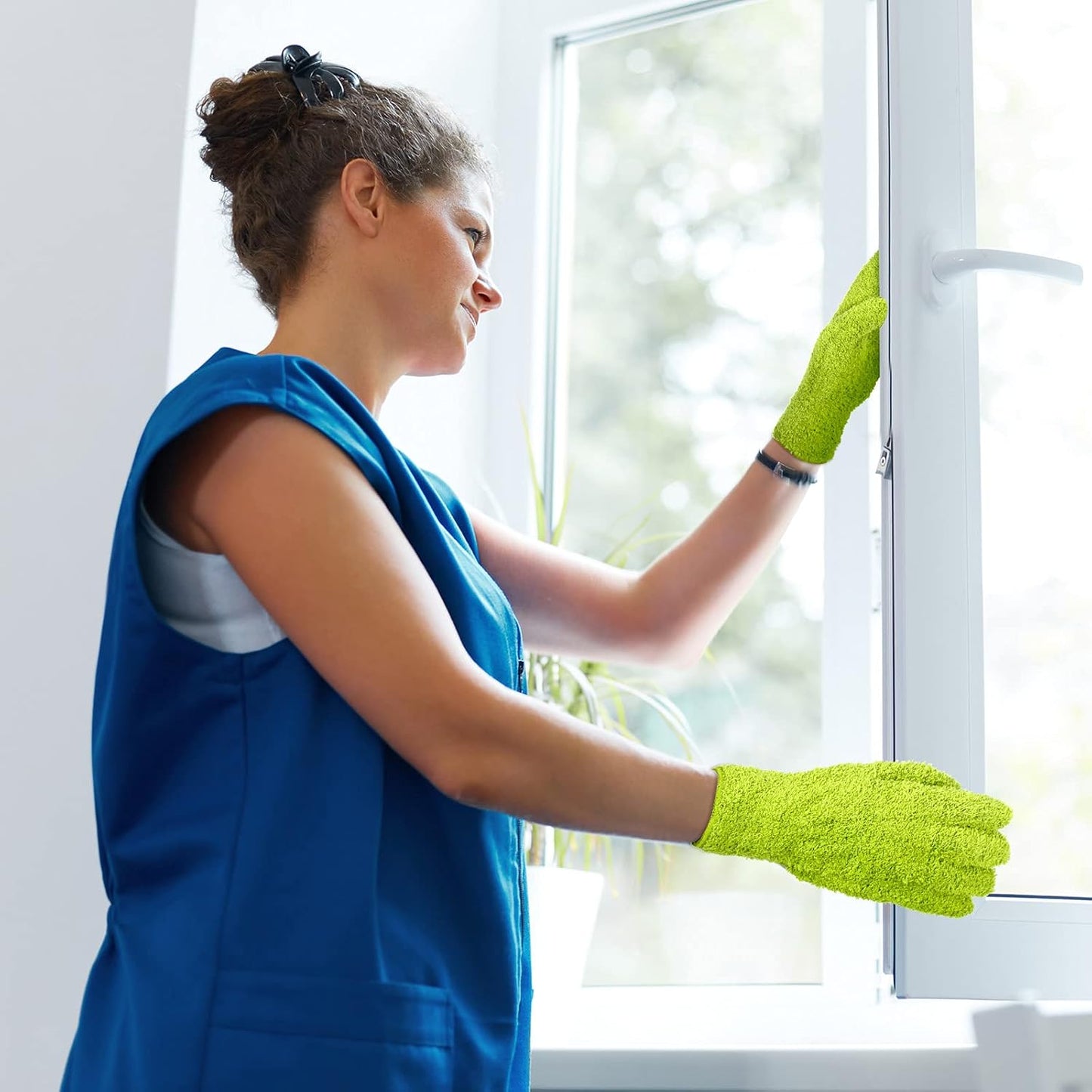 Patelai 3 Pairs Microfiber Plant Dusting Gloves Leaf Cleaning Gloves for Indoor Plants, Blinds, Furniture, House (Small,Green Yellow, Water Blue, Pink)